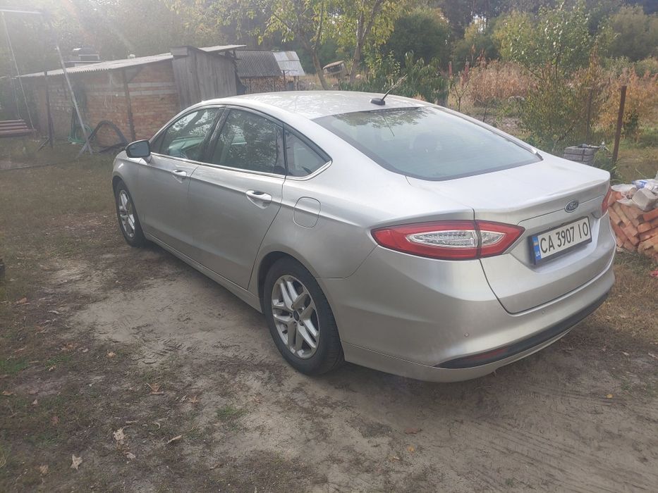 Продам Ford fusion usa