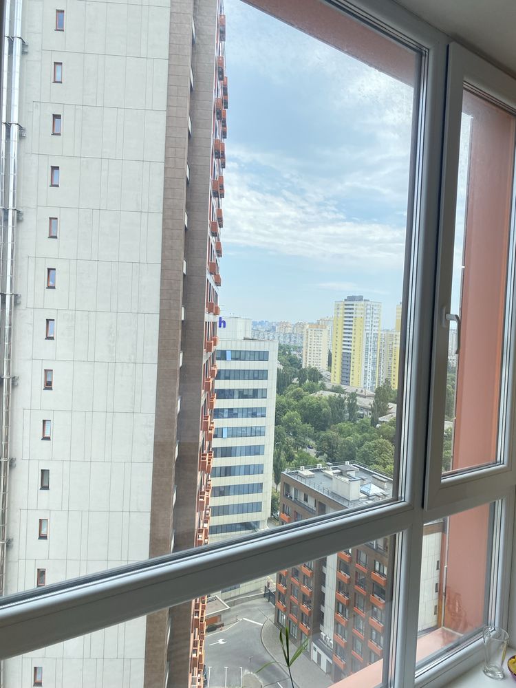 Продаж 1-кім. В ЖК L-квартал с ремонтом Вацлава Гавела 6/7 а