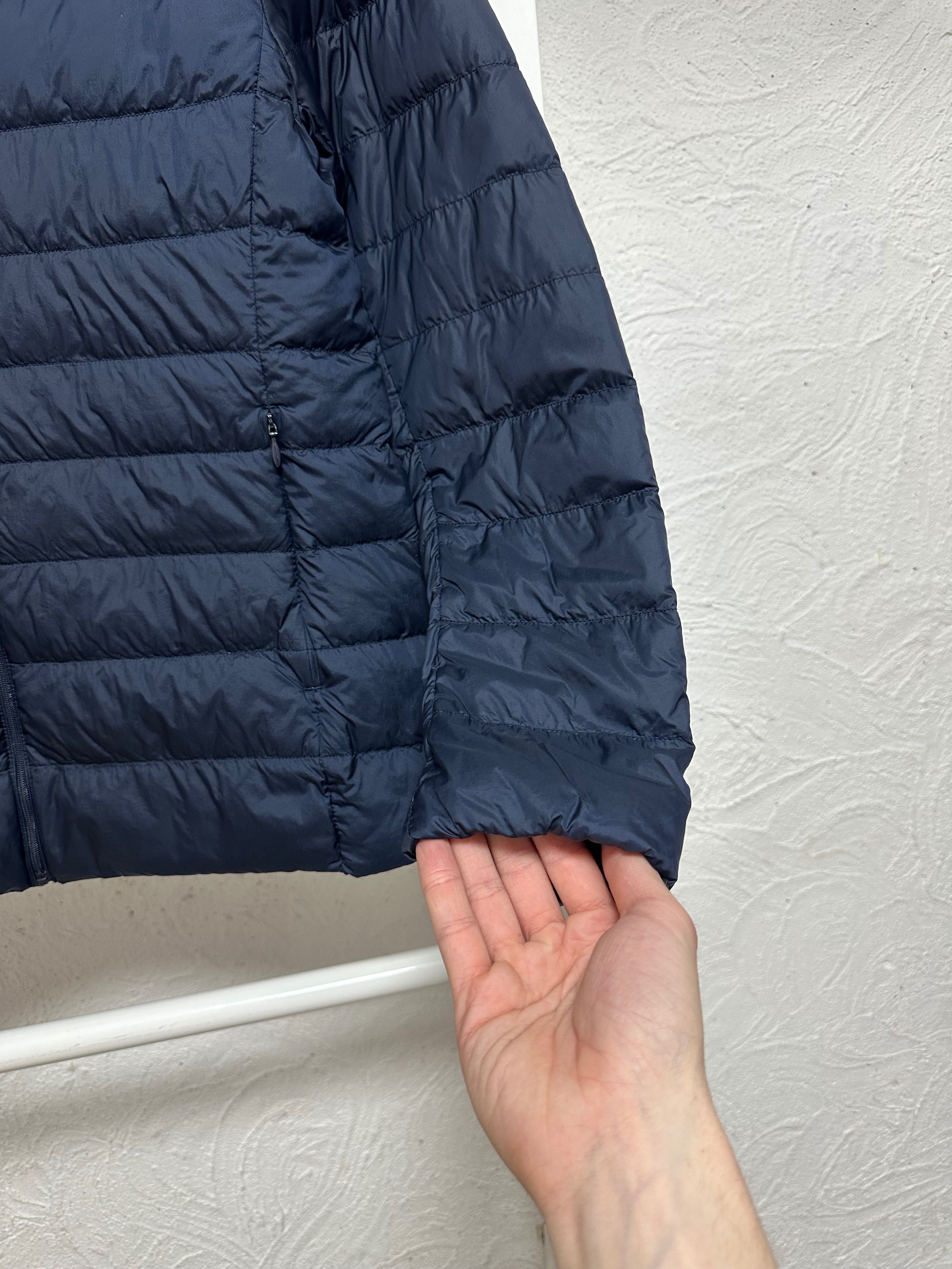 Микро пуховик Uniqlo Л размер