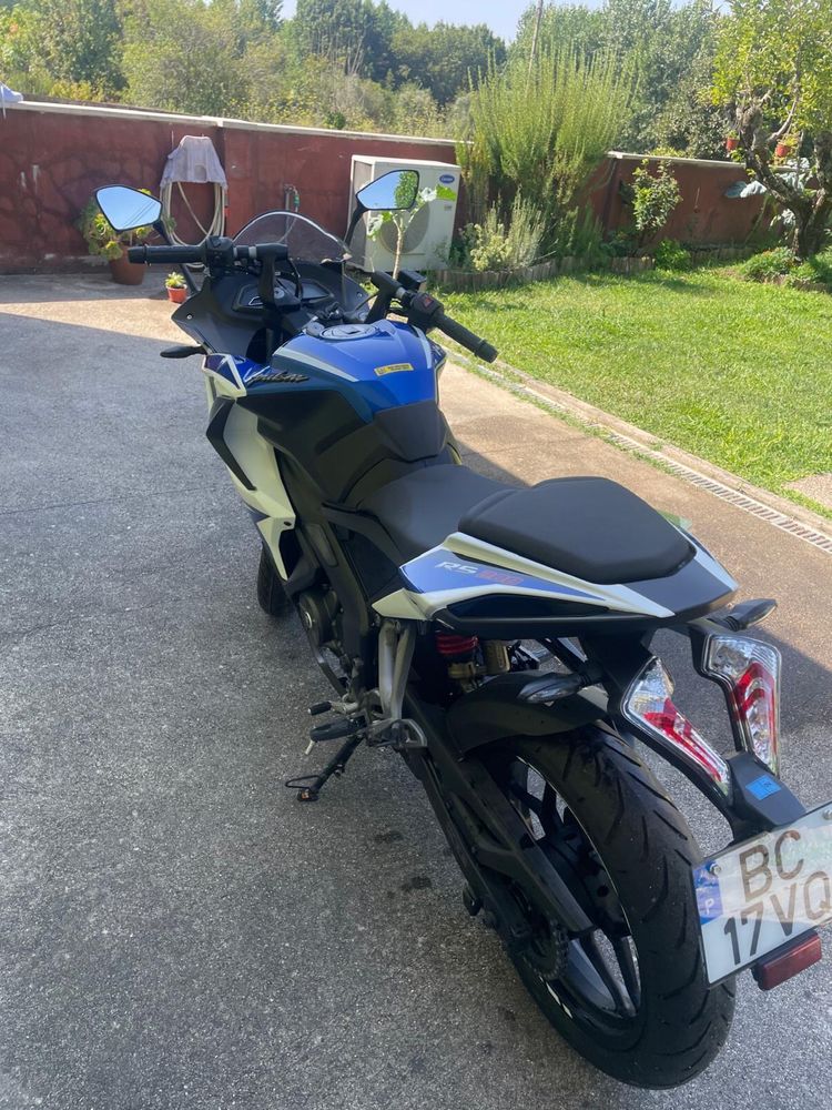 Bajaj Pulsar RS200 NOVA
