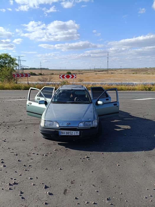 Форд сиера 2.0 donc