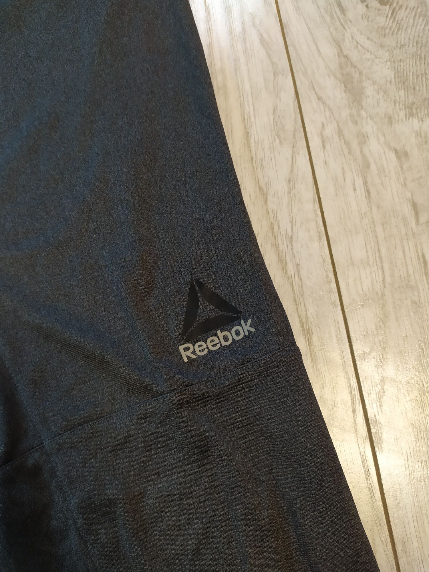 Спортивные штаны reebok тайтсы для велосипеда