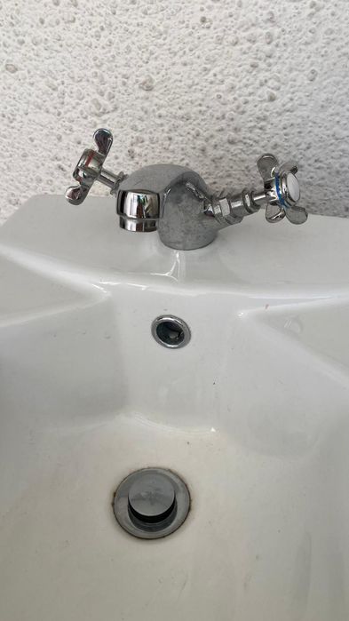 Vendo Bidé - Sanindusa