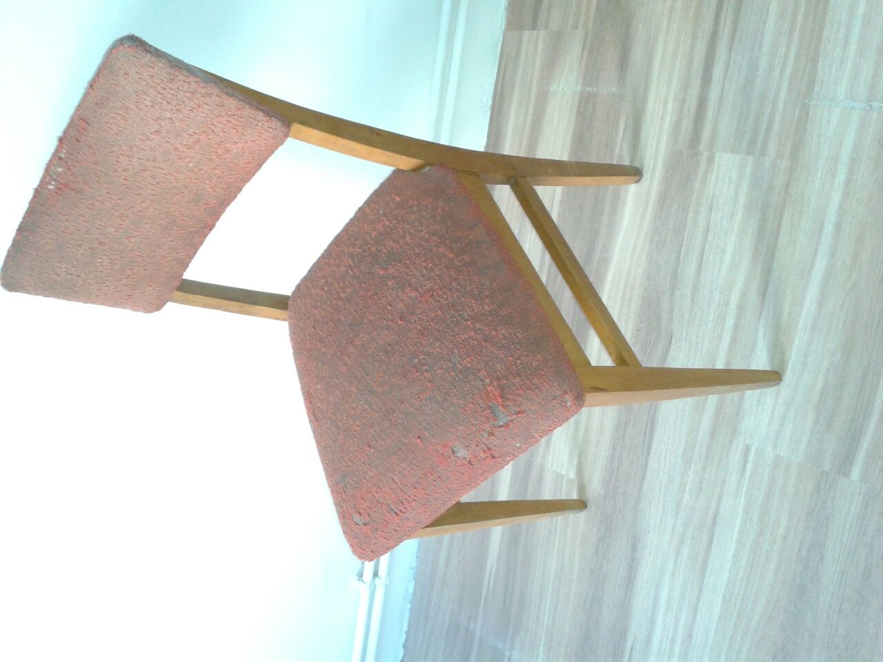 Dwa krzesła antyki do renowacji