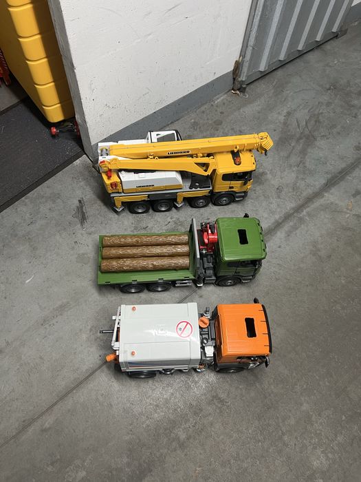 Bruder MAN scania mercedes Zamiatarka do ulicy