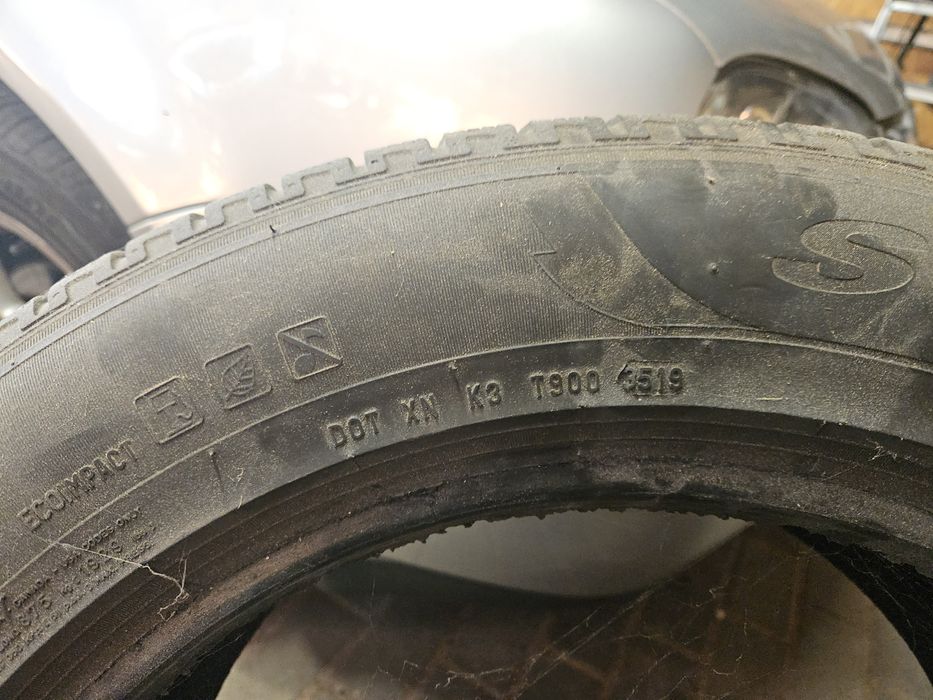 Opony zimowe 235/60/18 Pirelli