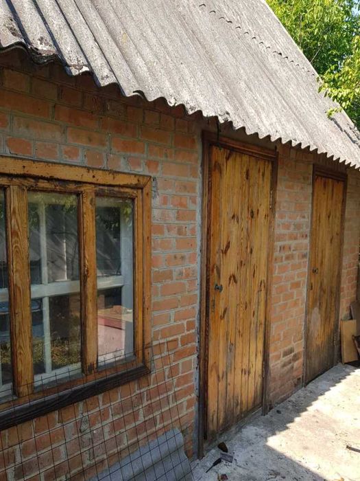 Пропонуємо Вашій увазі затишний 3-кімнатний будинок у селі Писарівщина