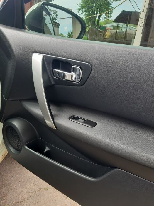 Внутрішні ручки,ручка дверей внутрішня Ниссан Кашкай(QASHQAI)