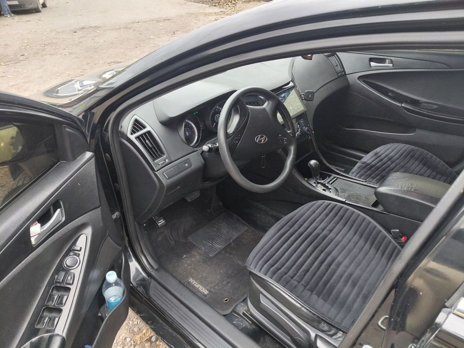 Соната 2010 р.  2.0 газ