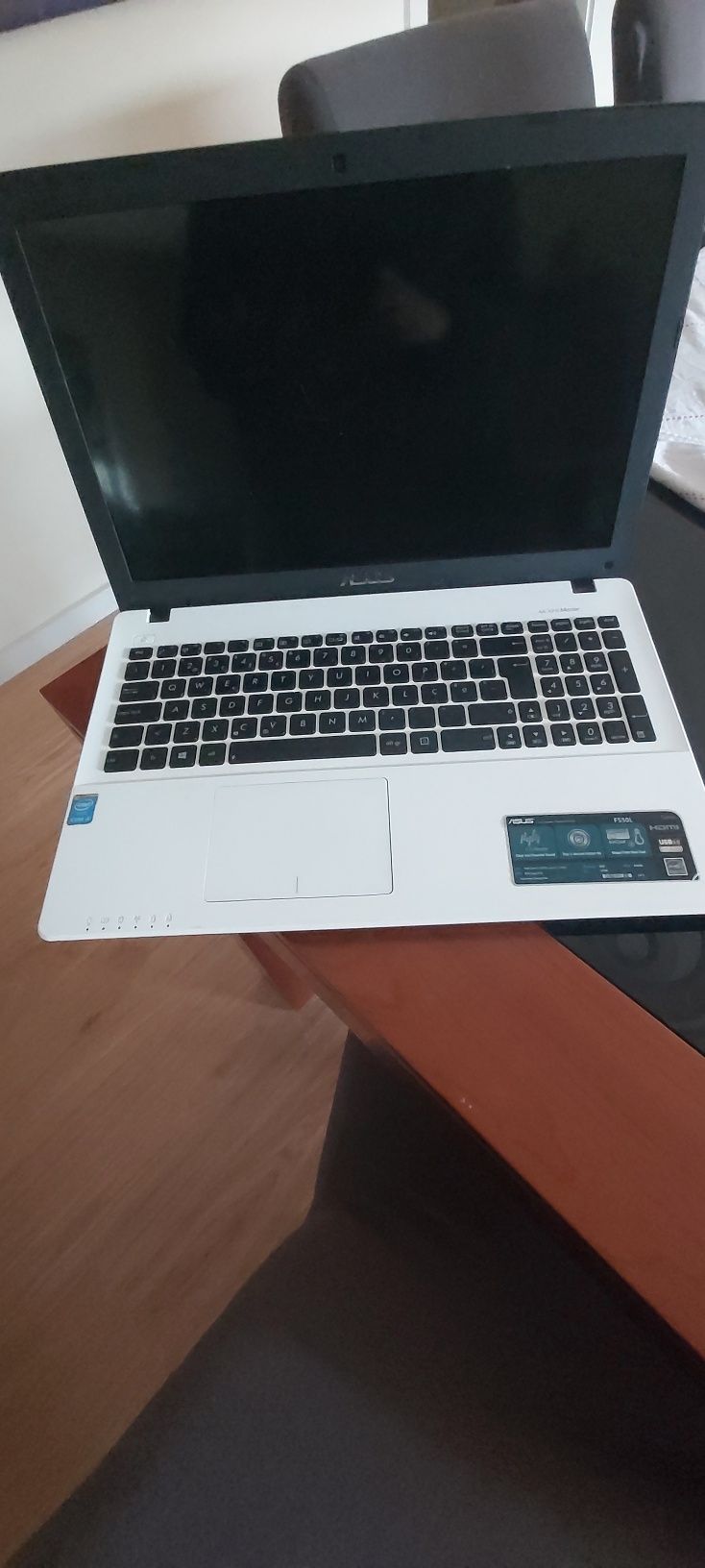 Vendo portátil ASUS