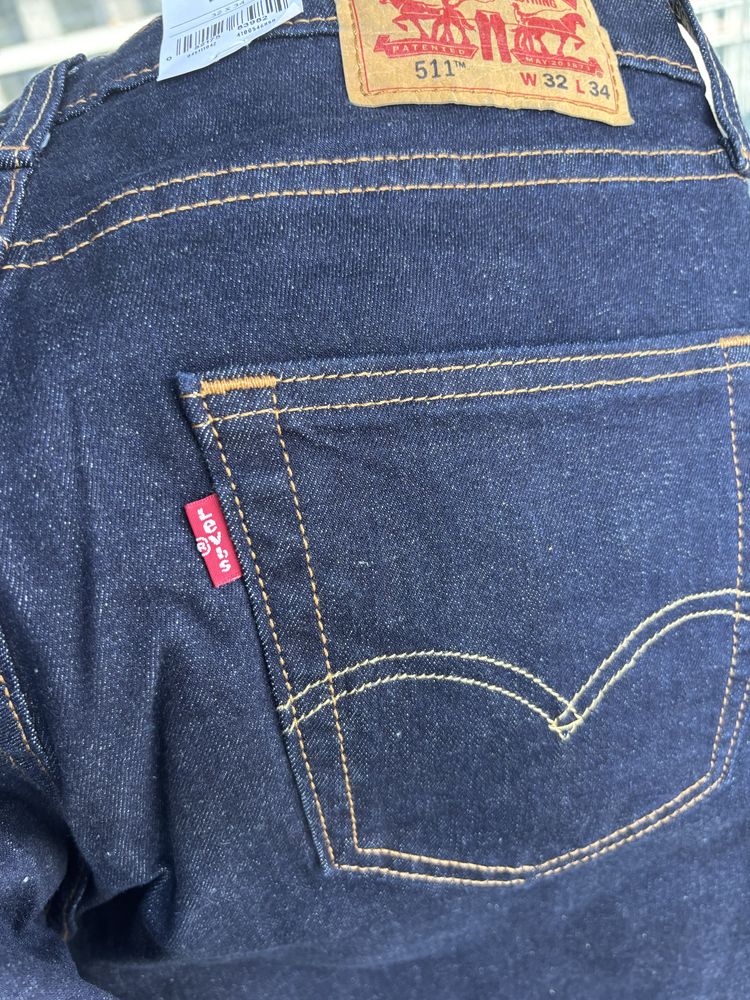 Calcas LEVI’S novas e originais compradas nos Estados Unidos