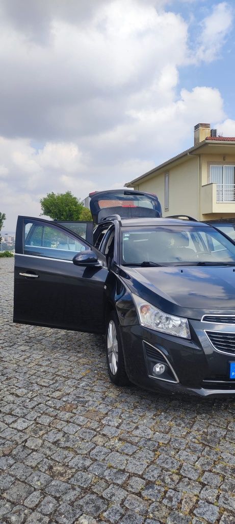 Chevrolet Cruze SW 2012