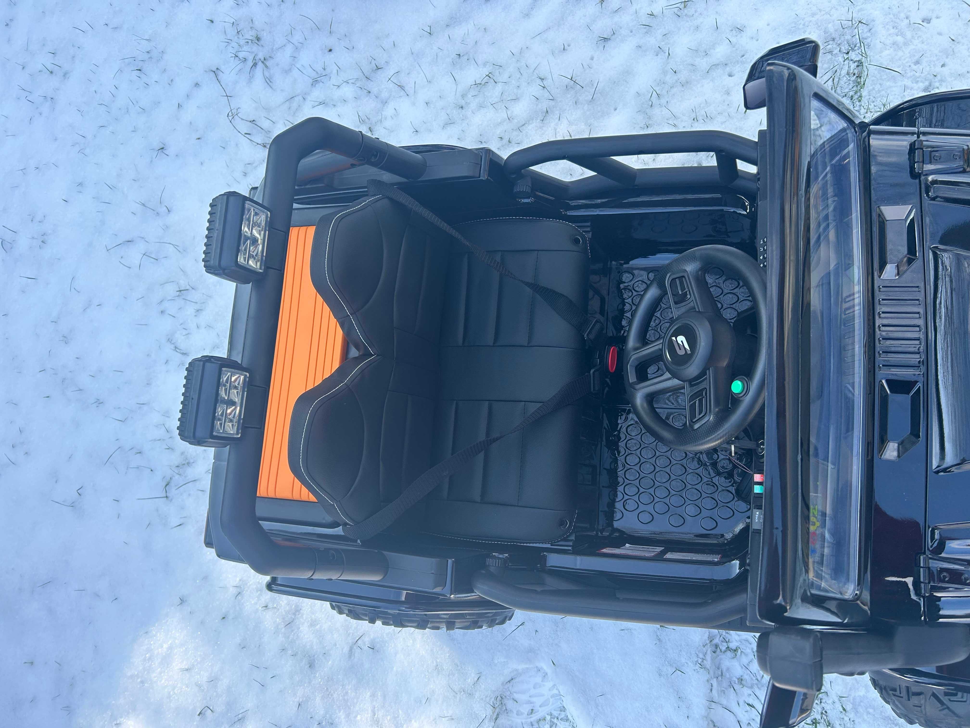 udźwig 100kg 2os. samochód jeep Auto na akumulator 4x4 180W lakier.