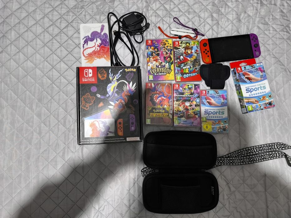 Nintendo Switch edição Pokémon Scarlet & Violet