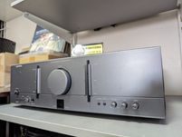 Hi-Fi Стерео усилитель Universum M-A1000. 2х120 Вт. PreOut. Вес 9 кг