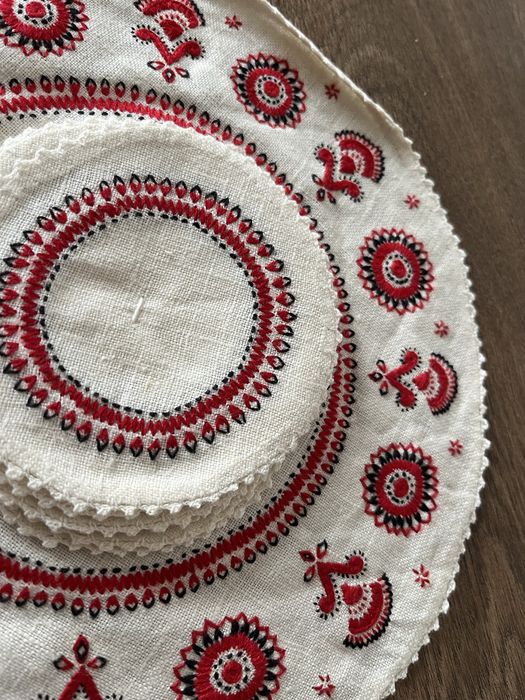 Serwetki pod serwis kawowy Cepelia