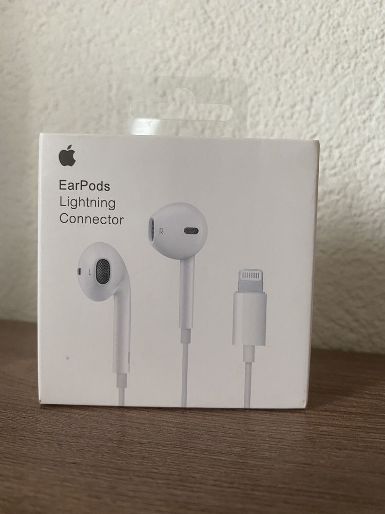 Нові Apple Earpods Lightning connector A1748 провідні навушники