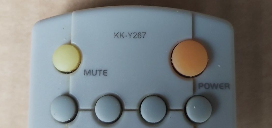 Pilot KK-Y267 do telewizora
