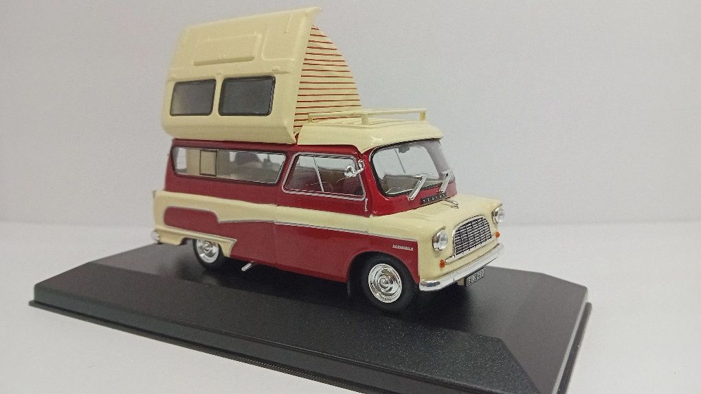 Bedford camper 1/43