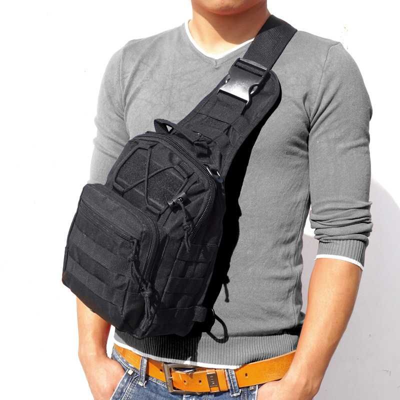 Сумка слінг чорна універсальна рюкзак на одне плече