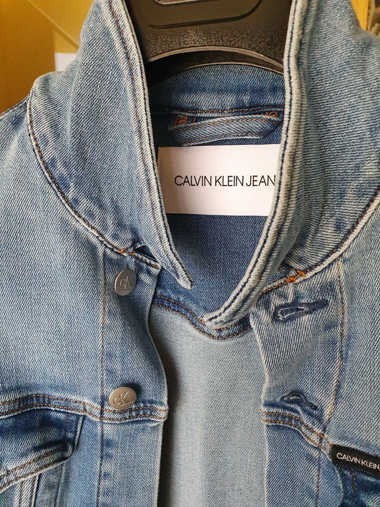 Blusao Calvin Klein italian design exclusivo