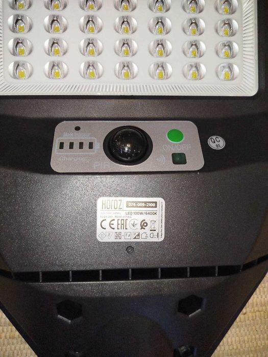 Ліхтар вуличний LED на сонячній батареї з Д/У GRAND PRO 100W IP65