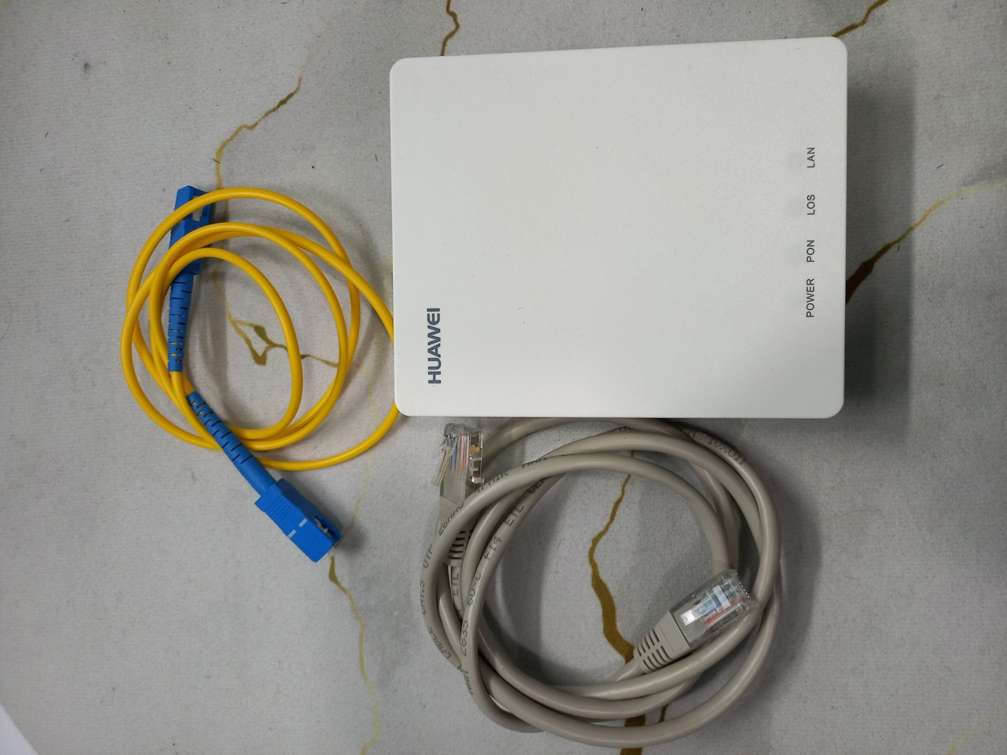 Абонентский Терминал Huawei HG8310M C+