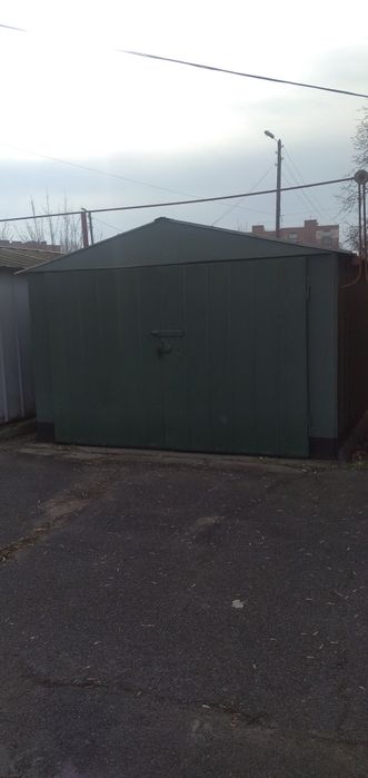 Гараж  металевий на Подолі