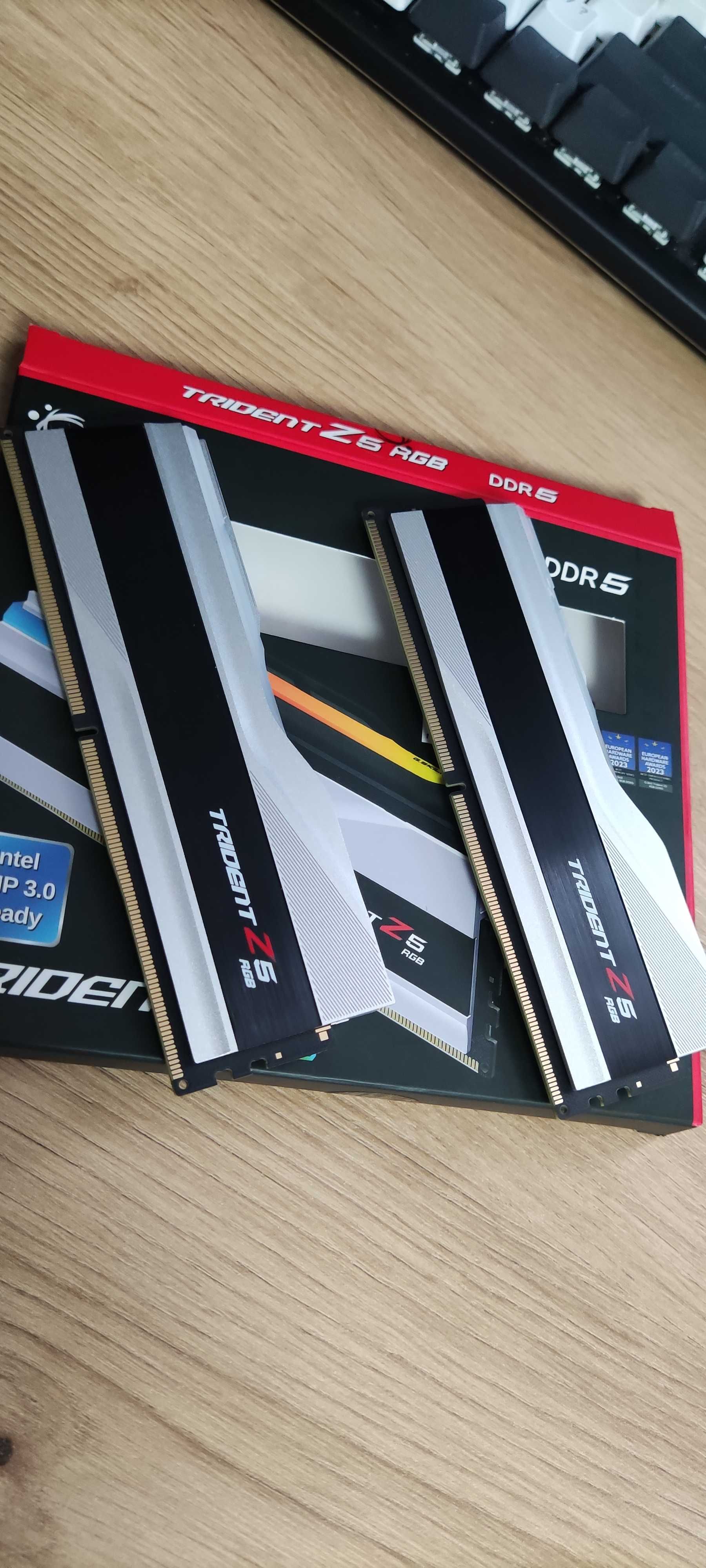 G.Skill Trident Z5 RGB DDR5 32 GB 6000MHz CL30 Wersja Czarno-Srebrna