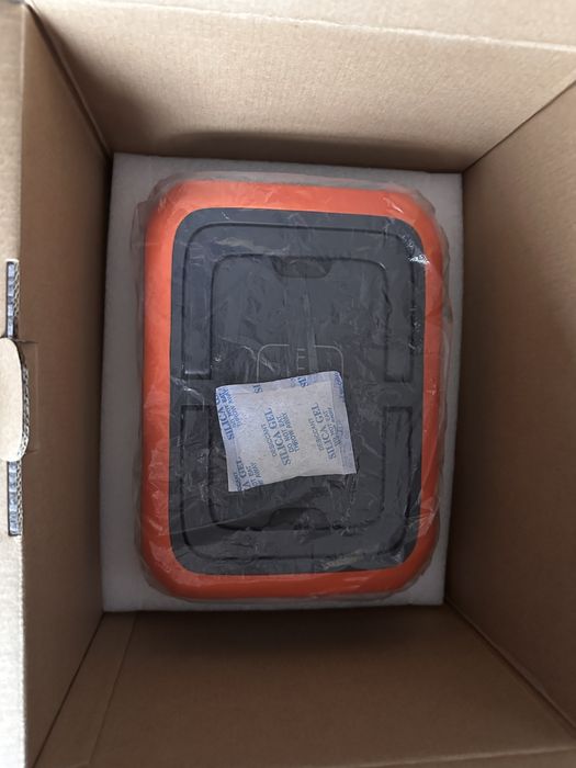 Терміново! Продам електрогенератор Bluetti AC50S