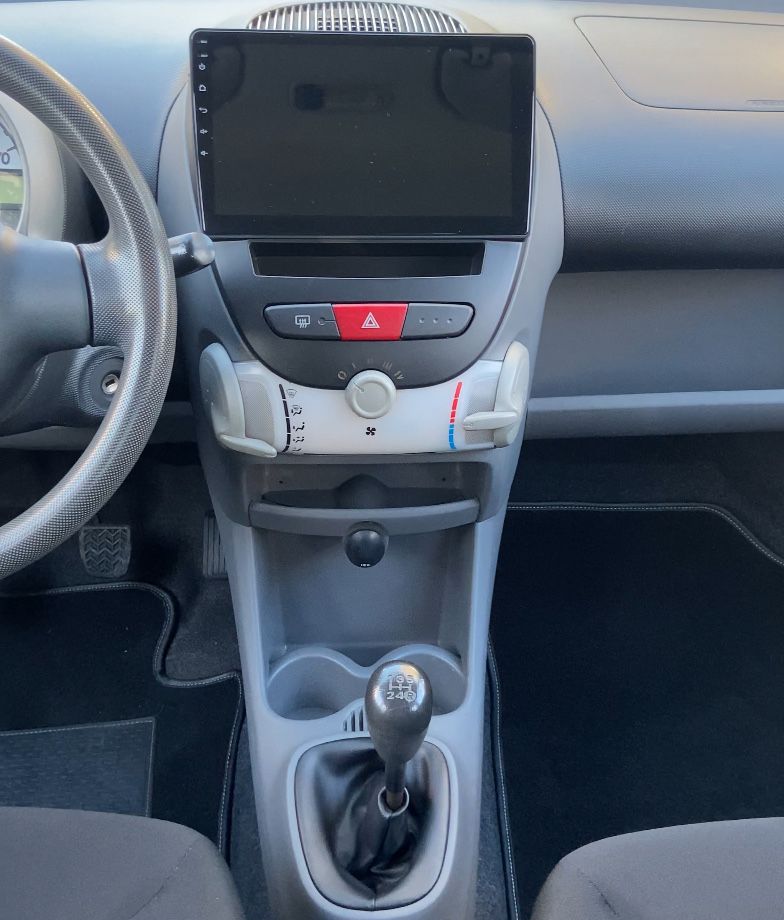Toyota Aygo • Apenas 103 MIL KM • Multimidia Carplay • IUC € 19,95