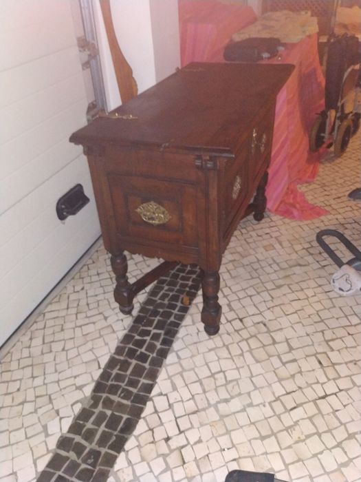 Aparador centenário madeira