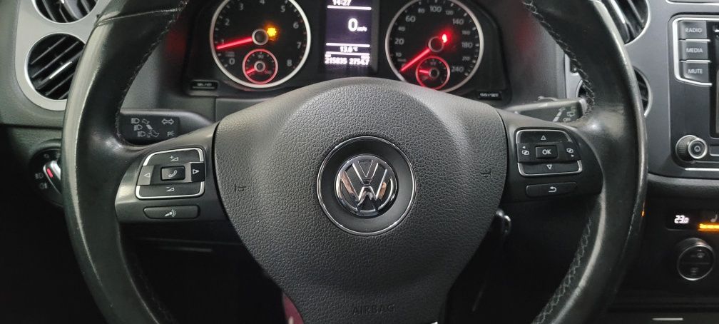 Volkswagen Tiguan 1016г. 1.4 TSI