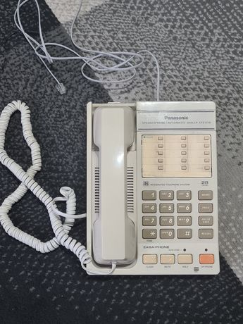 Stary Telefon stacjonarny Panasonic- glosnomowiacy