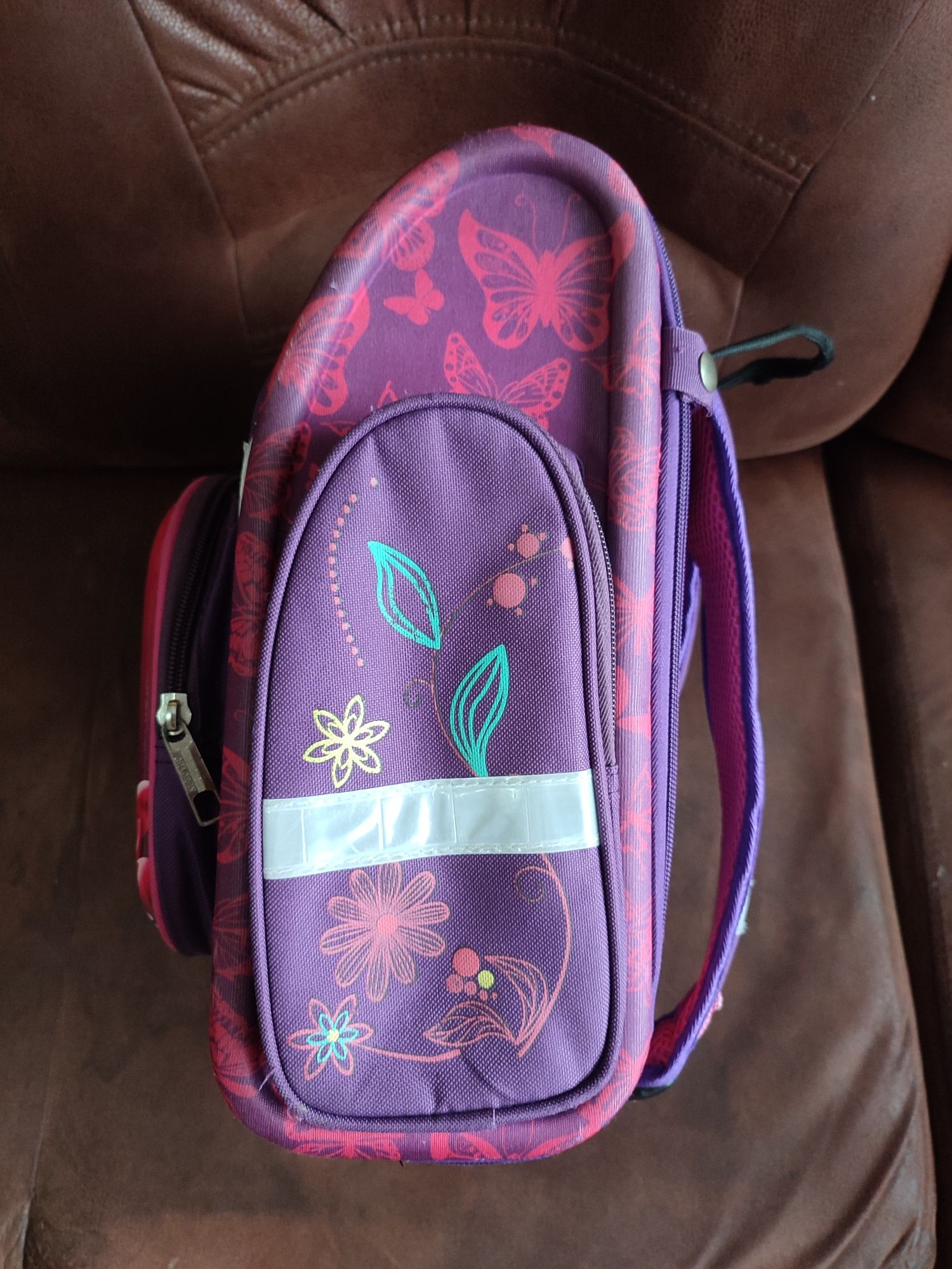 Рюкзак/портфель/ранец для девочки в отличном состоянии