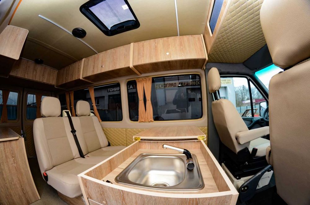 Дім на колесах- кемпери. Комплексне переобладнання.