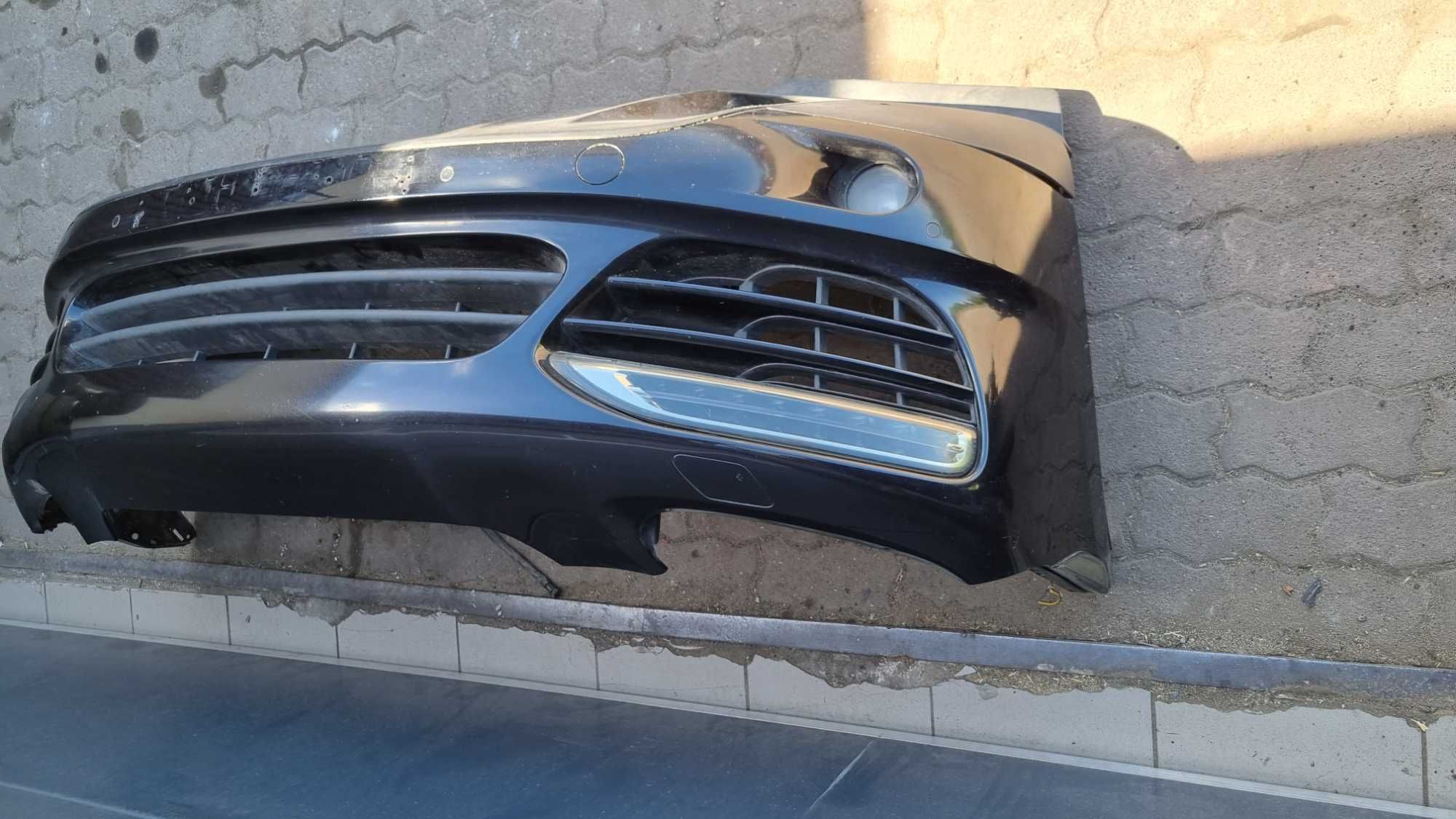 Zderzak przód Cayenne II 7p czarny Lc9x
