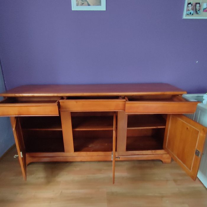Sprzedam piękną drewnianą komodę