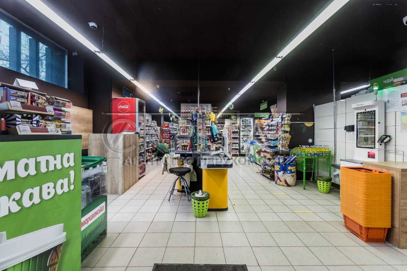 Продаж торгового приміщення вул. Володимирська 73/77