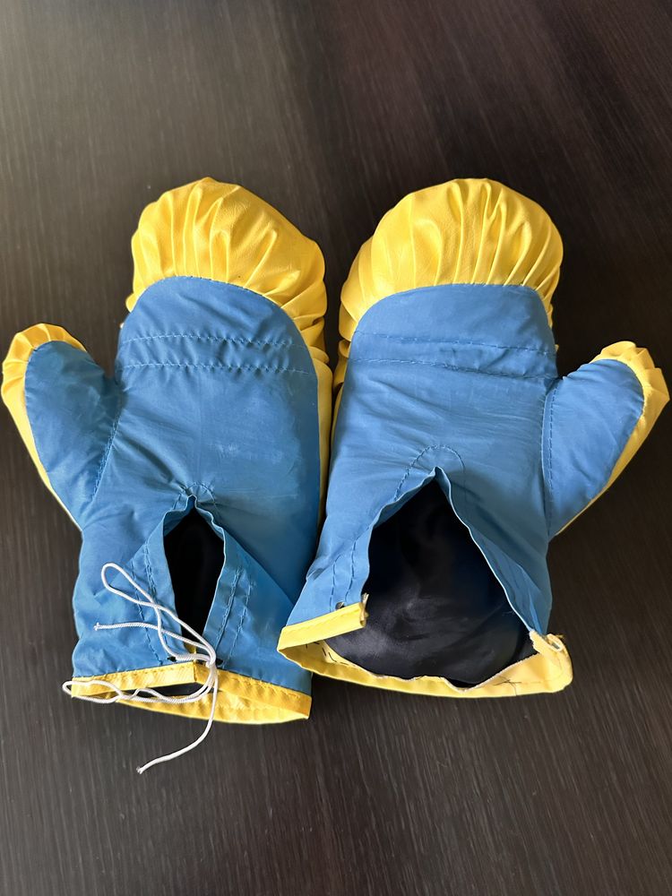 Боксерські рукавиці нові