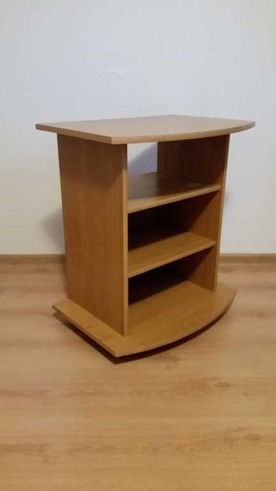 Szafka pod TV na kółkach