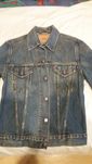 Куртка джинсовая Levi Strauss.