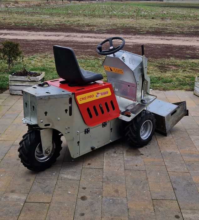 Westermann CM2 Pro podgarniacz paszy zgarniacz ruszt obornika Honda gx