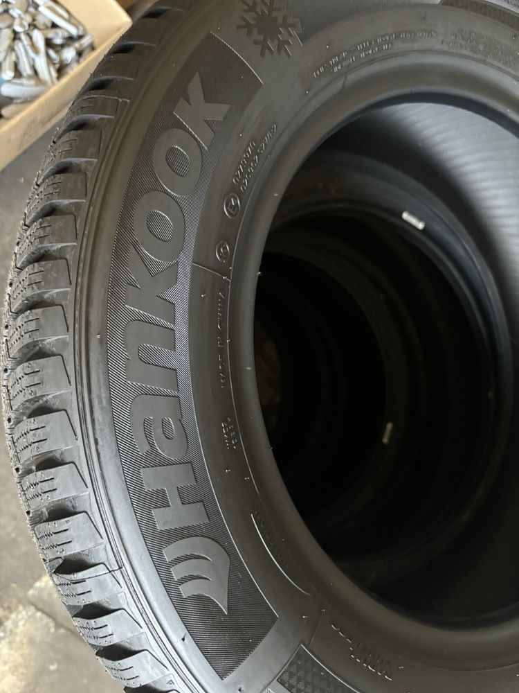Nowe opony zimowe 195/65 R15 Hankook