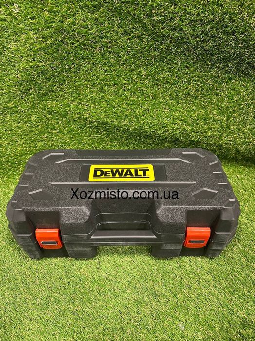 Акумуляторна безщіткова міні-пила DeWalt DCM195HN (48В 6Аh шина 20 см)