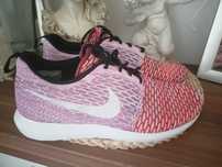 Buty Nike roshe run 43 pomarańczowe różowe