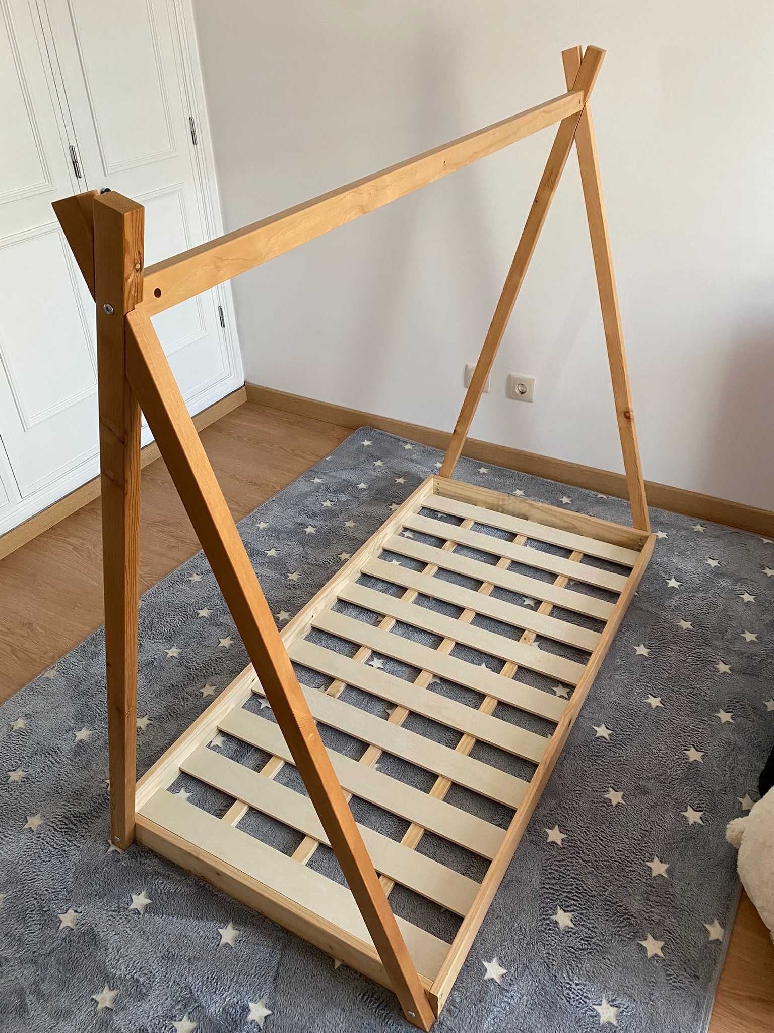 cama TIPI tipo Montessori Nova