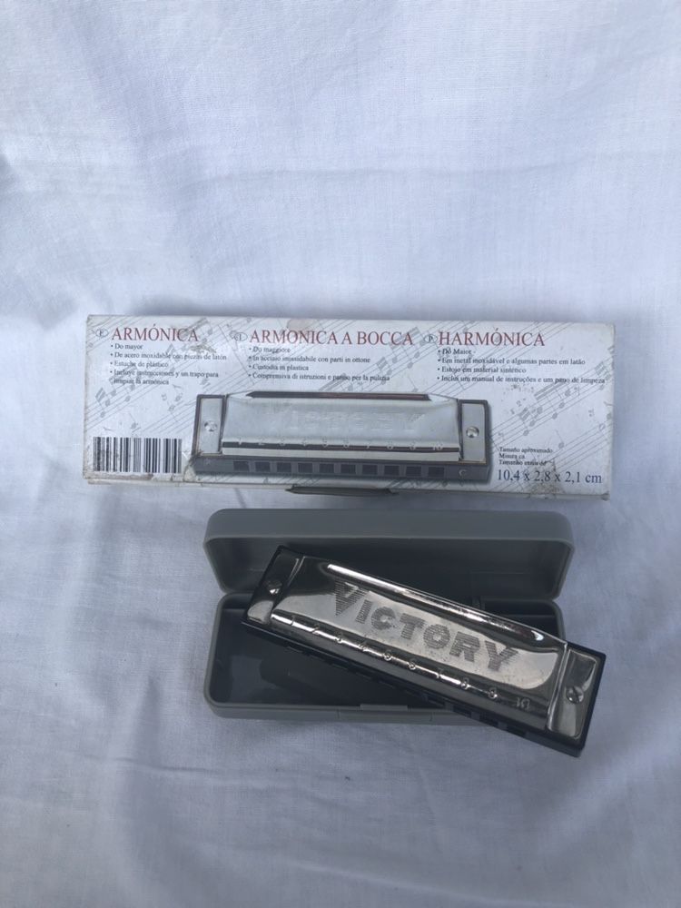 Harmonica victory