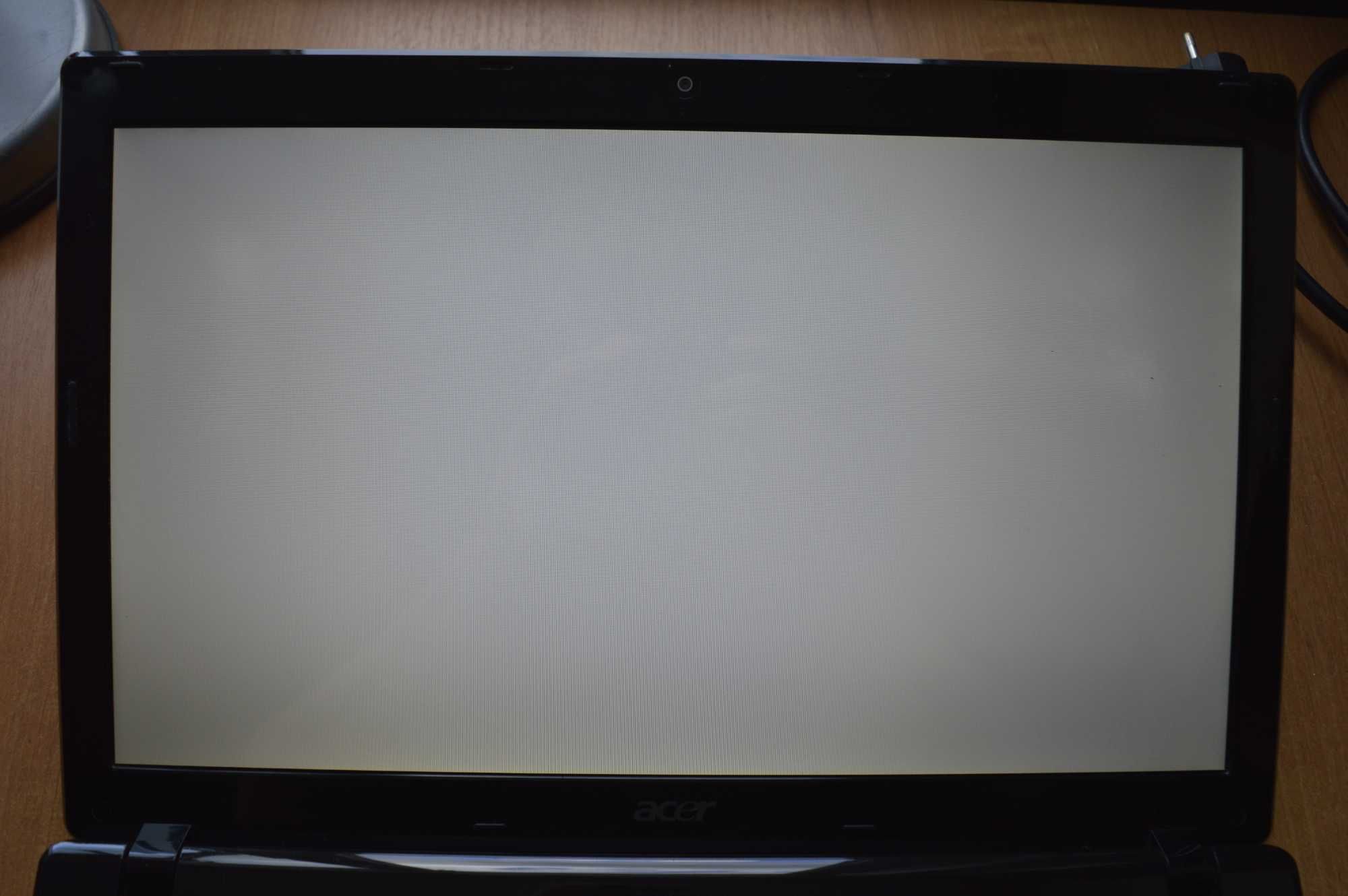 Ноутбук Acer Aspire 5750G i5, GeForce 520M 1gb, 4GB, 256 ssd + 500 hdd