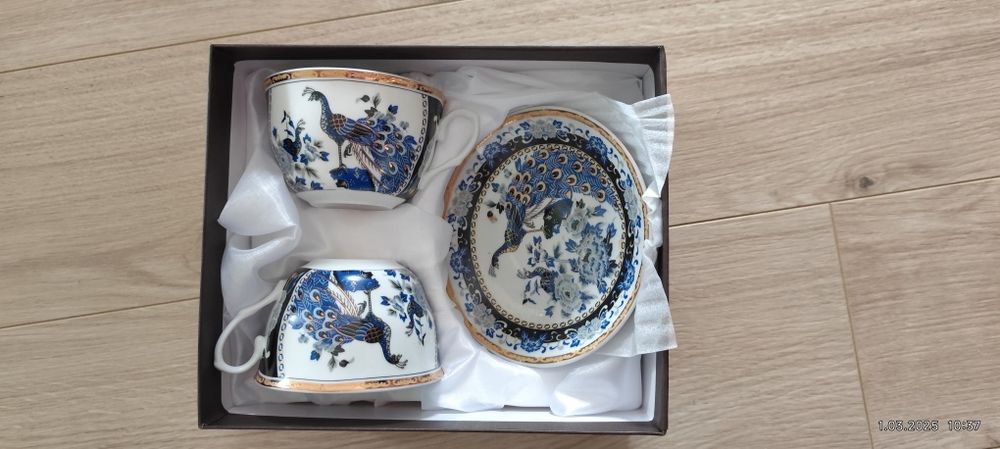 Zestaw filiżanki i talerzyki niebieski paw